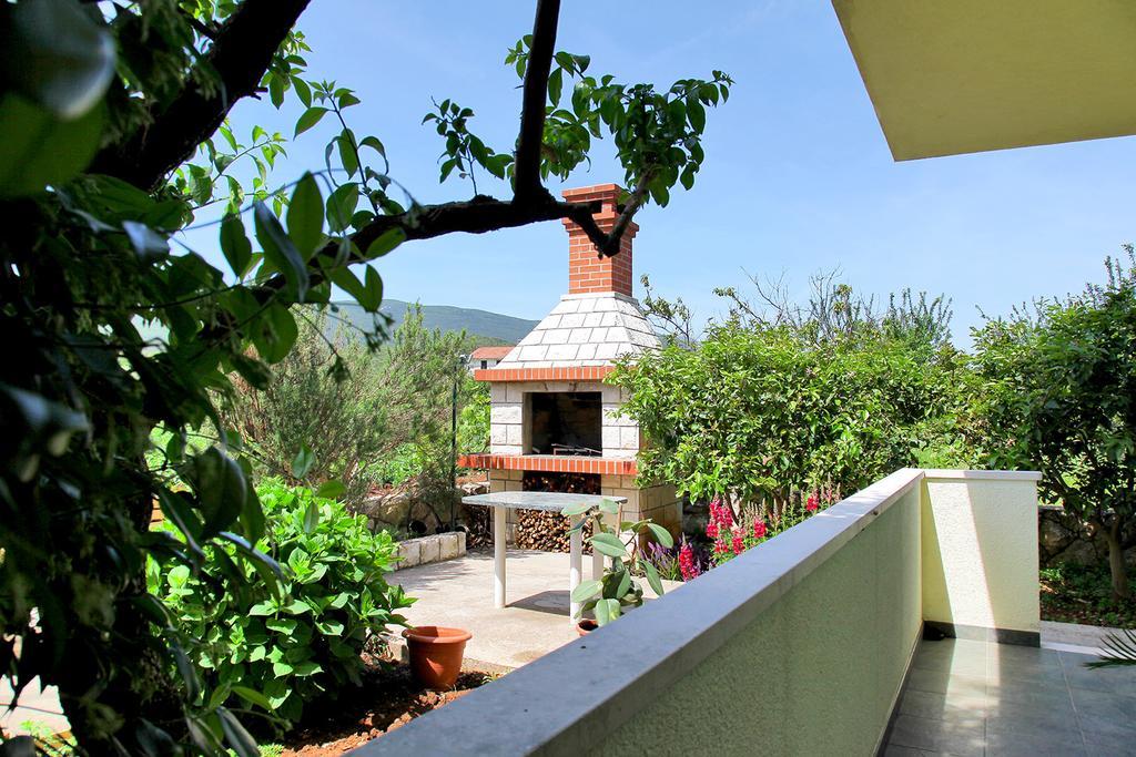 Villa Marijana Sreser Exteriör bild