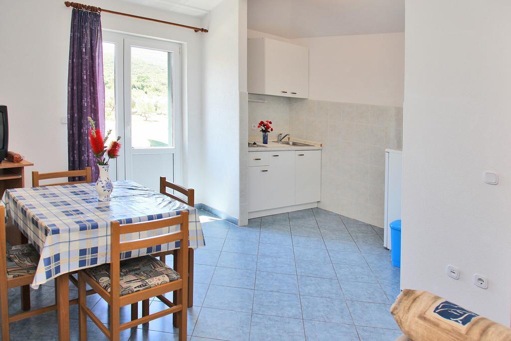Villa Marijana Sreser Exteriör bild