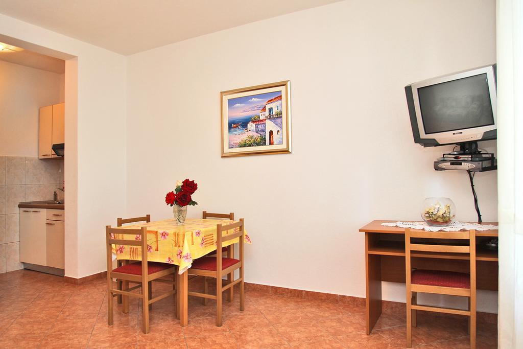 Villa Marijana Sreser Exteriör bild